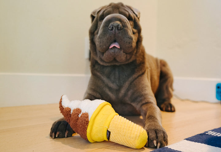 
                  
                    PLAY - Snack Attack - Swirls n Slobbers Soft Serve
                  
                