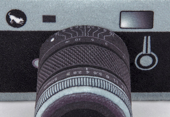 
                  
                    PLAY - Globetrotter Collection - Camera
                  
                